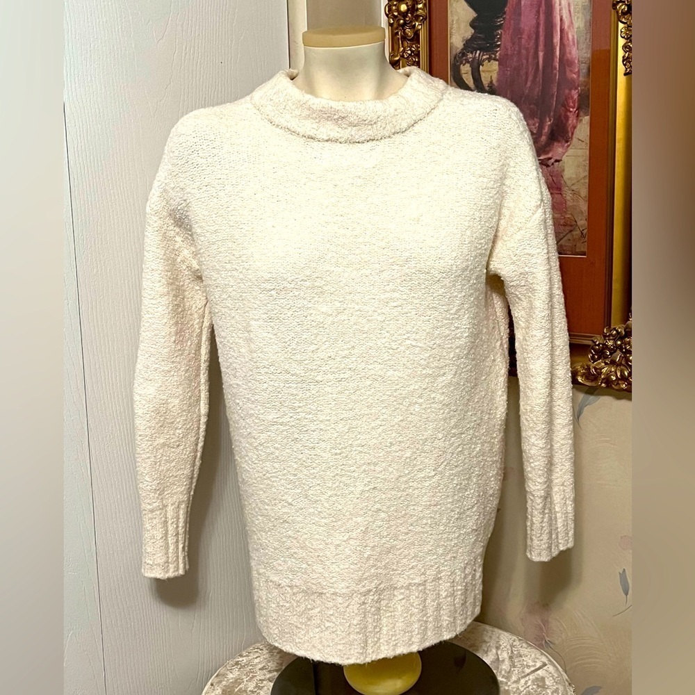 OLD NAVY Ivory Cream Boucle Pullover Sweater Women's XS Mock-Neck Long Sleeve